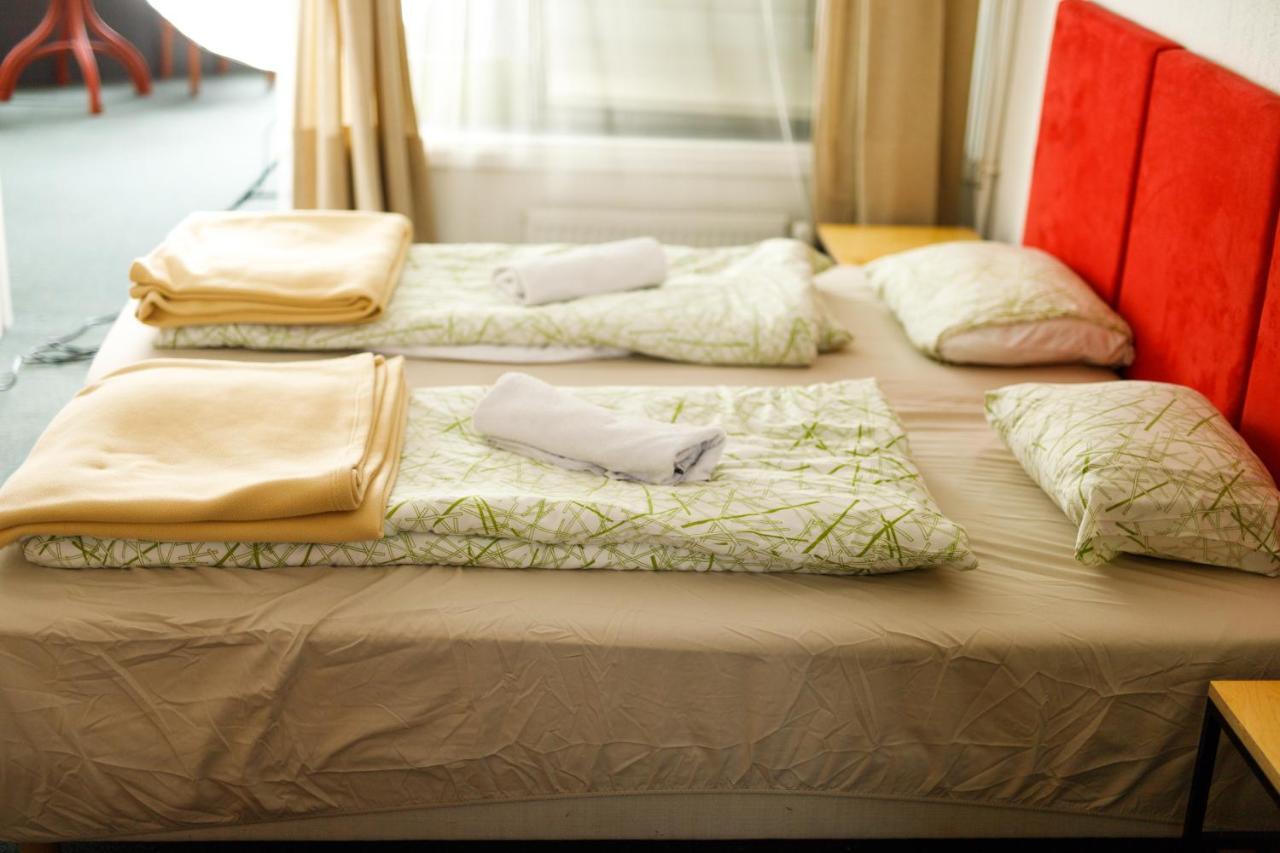 Kaskada Hotel Poznan Luaran gambar